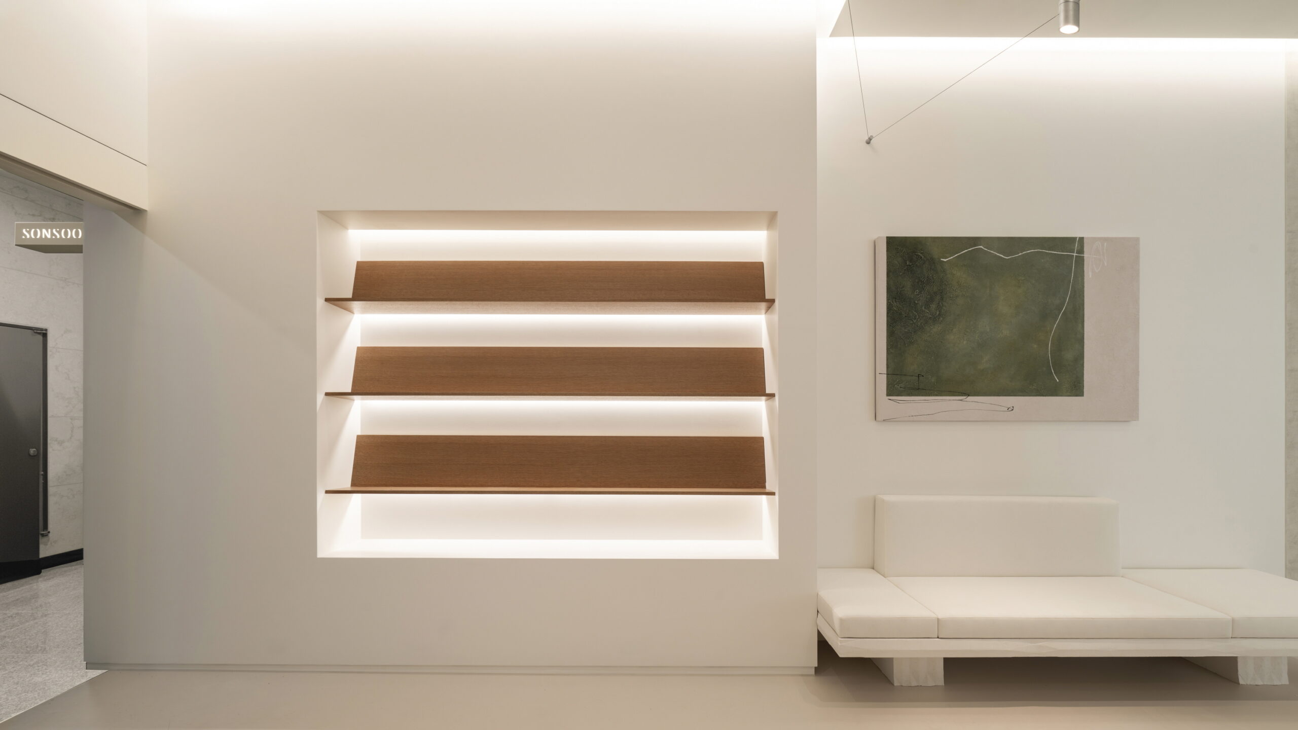 일괄편집_[AVEC] 20250701_SONSOO_F-008