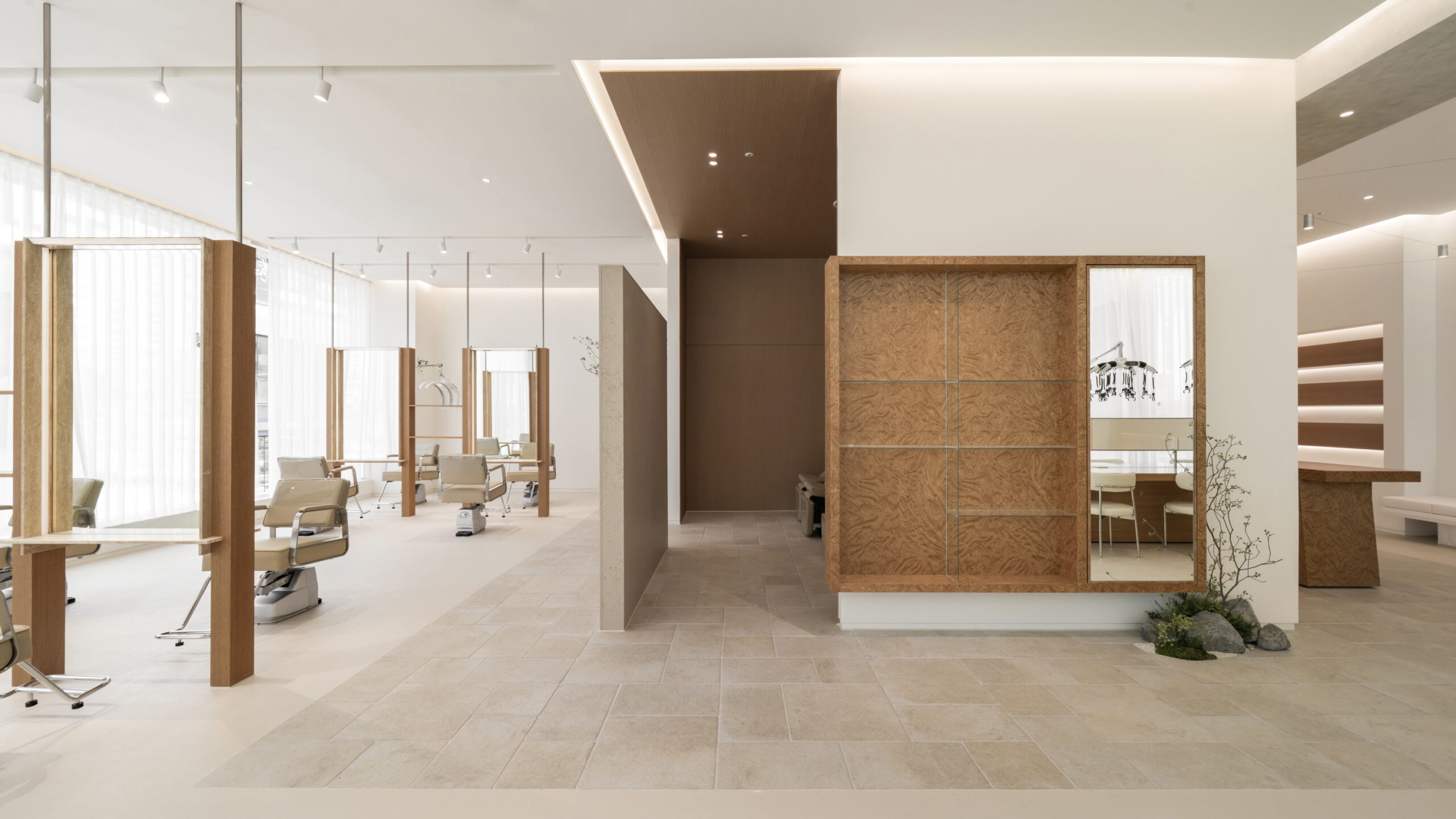 일괄편집_[AVEC] 20250701_SONSOO_F-017