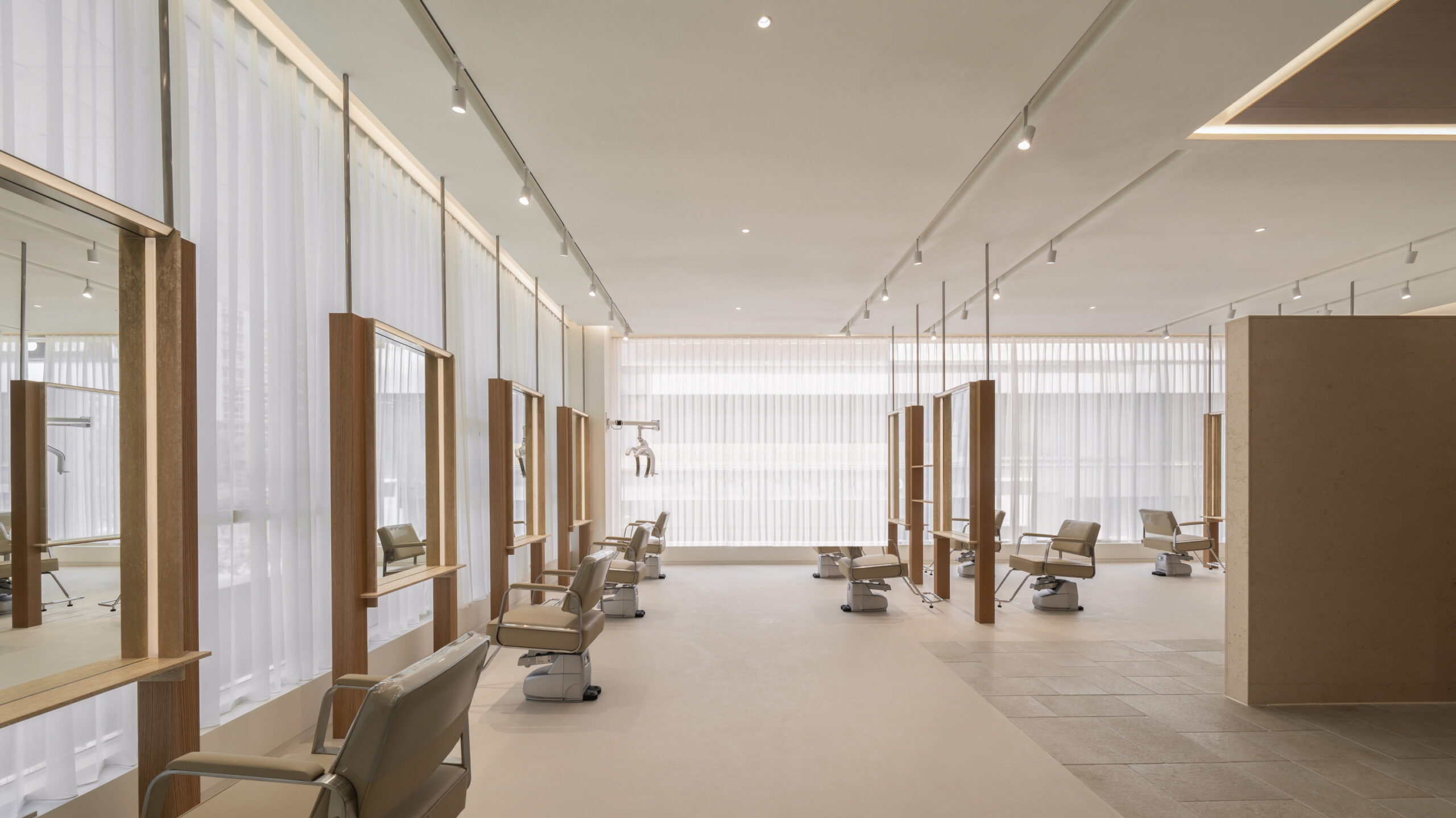 일괄편집_[AVEC] 20250701_SONSOO_F-018