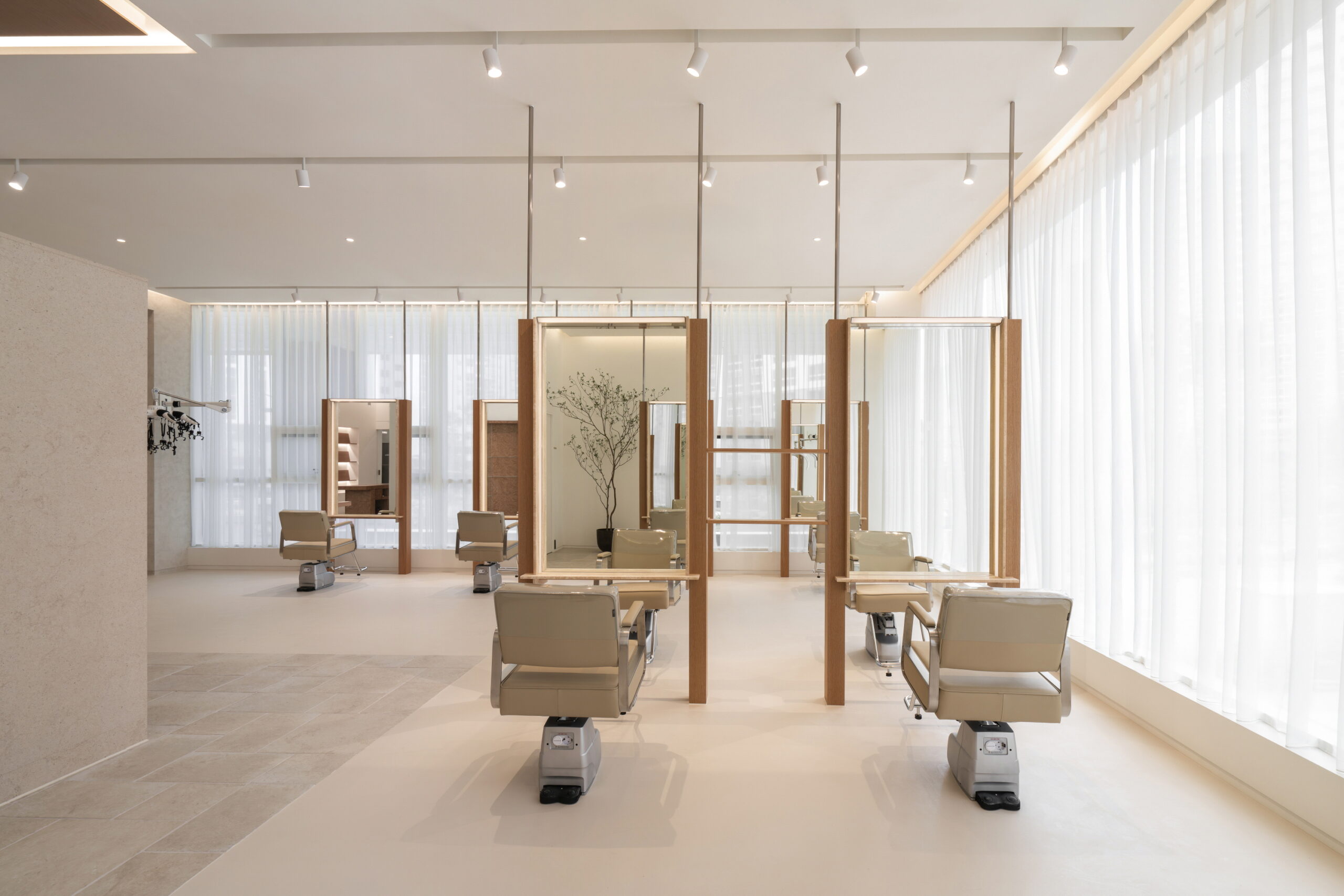 일괄편집_[AVEC] 20250701_SONSOO_F-021