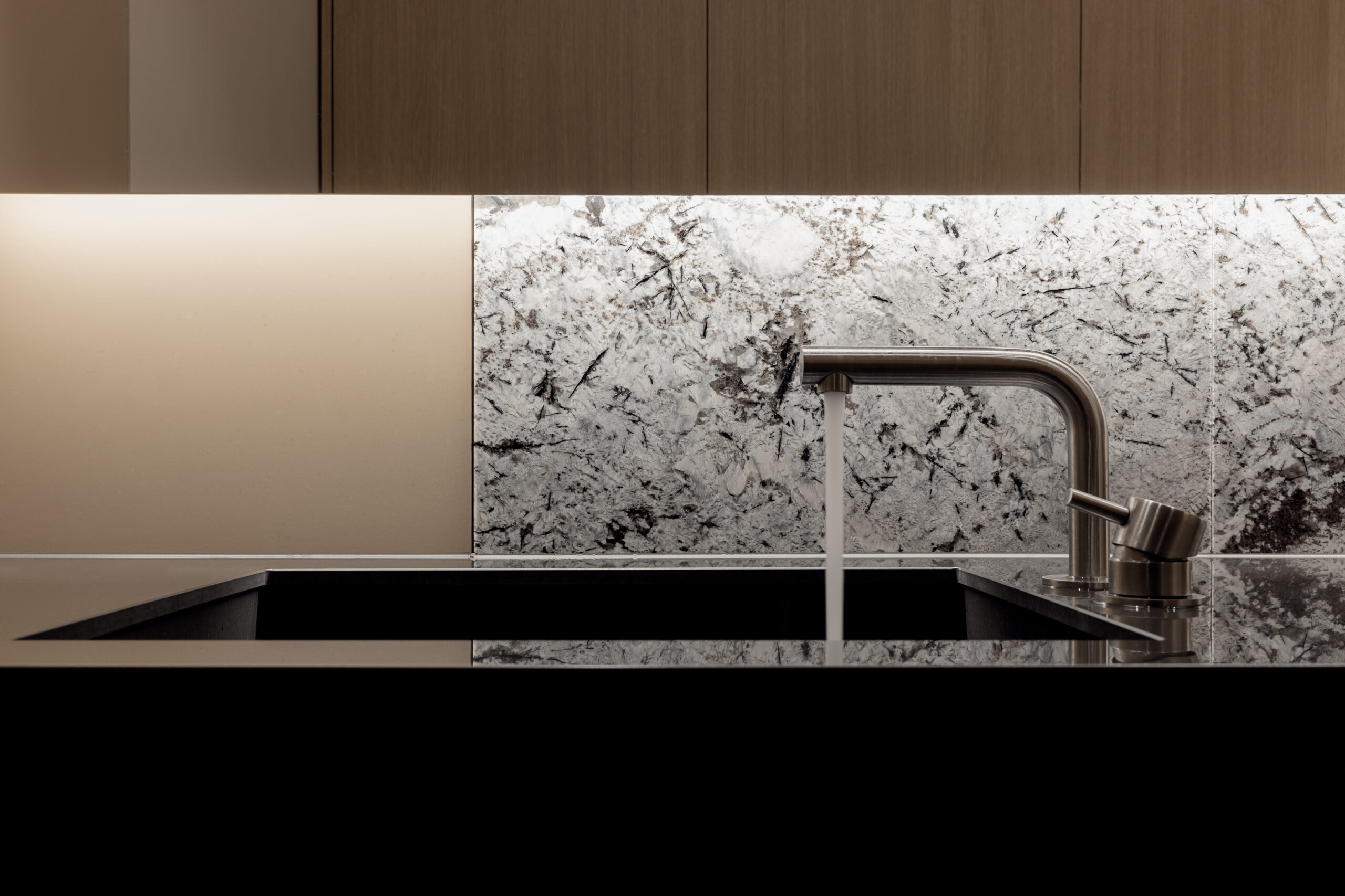 (dot kim) avec the heal -7